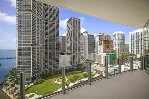 300 Biscayne Boulevard Way Miami FL 33131