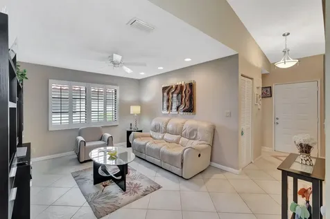 6375 Kings Gate Circle Delray Beach FL 33484