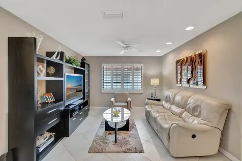 6375 Kings Gate Circle Delray Beach FL 33484