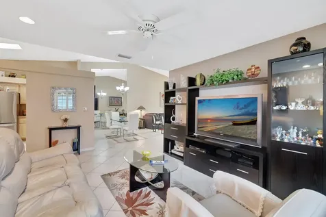 6375 Kings Gate Circle Delray Beach FL 33484