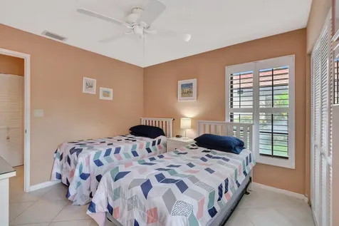 6375 Kings Gate Circle Delray Beach FL 33484