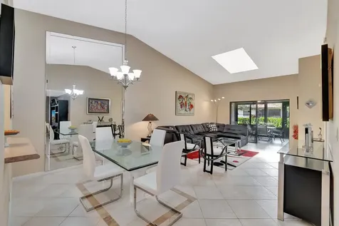6375 Kings Gate Circle Delray Beach FL 33484