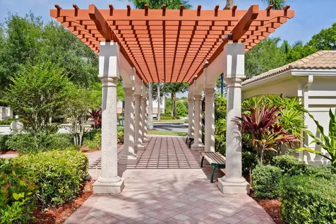 3303 Myrtlewood Circle Palm Beach Gardens FL 33418