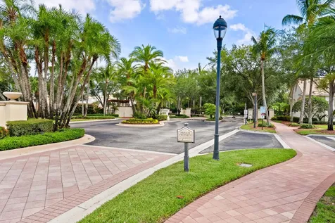 3303 Myrtlewood Circle Palm Beach Gardens FL 33418