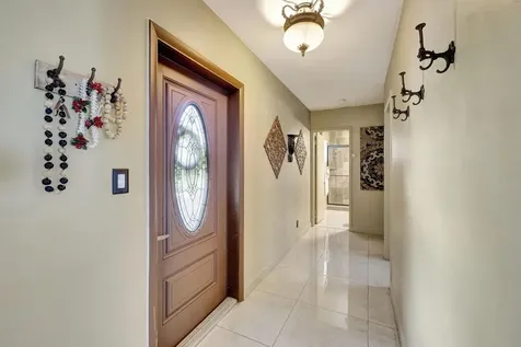 2360 Se 7th Drive Pompano Beach FL 33062