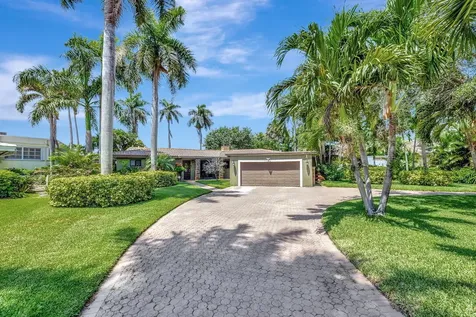 2360 Se 7th Drive Pompano Beach FL 33062