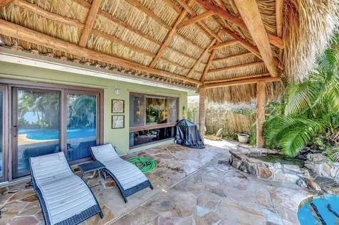 2360 Se 7th Drive Pompano Beach FL 33062