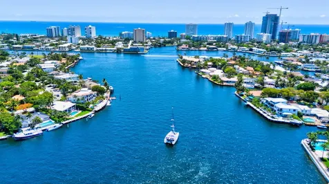 2360 Se 7th Drive Pompano Beach FL 33062