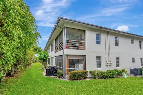 13194 Lucinda Palm Court Delray Beach FL 33484