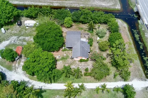 5947 Hypoluxo Road Lake Worth FL 33463