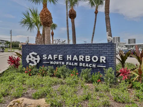 118 Yacht Club Drive North Palm Beach FL 33408
