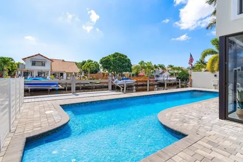 1536 Sw 5th Avenue Boca Raton FL 33432
