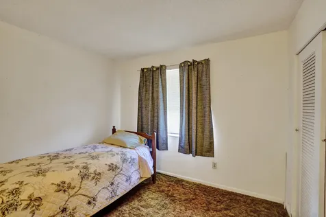 2886 Floral Road Lake Worth FL 33462