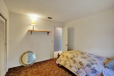 2886 Floral Road Lake Worth FL 33462