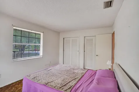 2886 Floral Road Lake Worth FL 33462