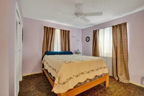 2886 Floral Road Lake Worth FL 33462