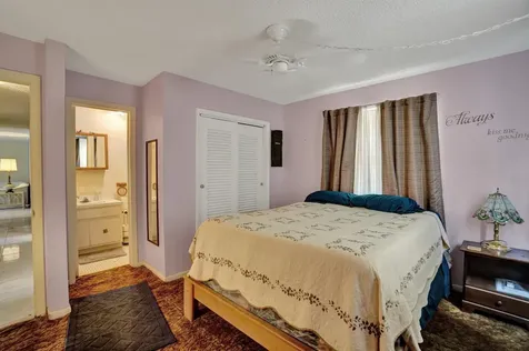 2886 Floral Road Lake Worth FL 33462