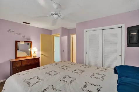 2886 Floral Road Lake Worth FL 33462
