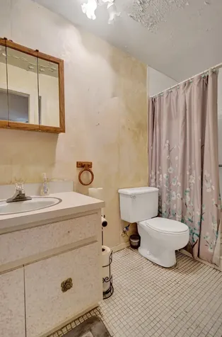 2886 Floral Road Lake Worth FL 33462