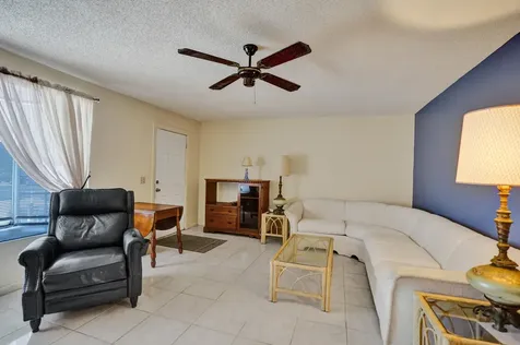 2886 Floral Road Lake Worth FL 33462