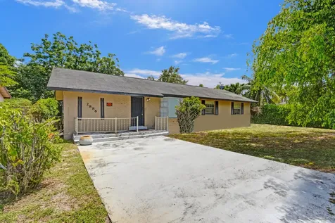2886 Floral Road Lake Worth FL 33462