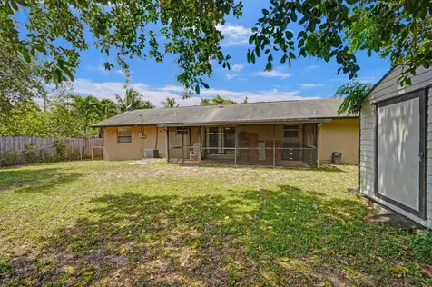2886 Floral Road Lake Worth FL 33462