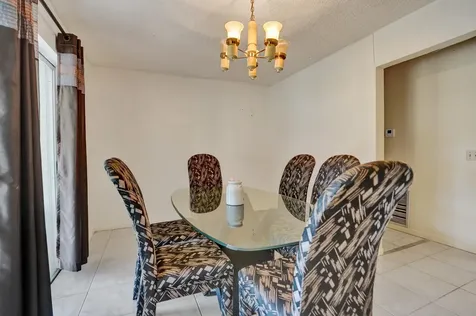 2886 Floral Road Lake Worth FL 33462