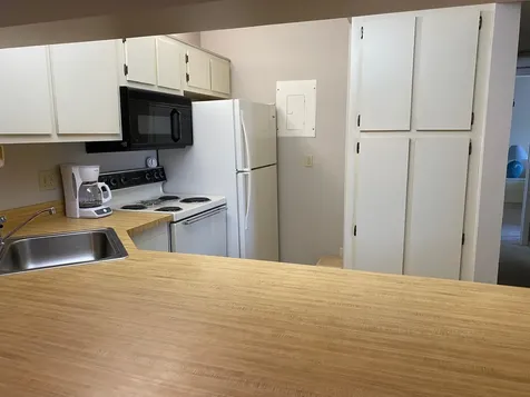 806 Sky Pine Way Greenacres FL 33415
