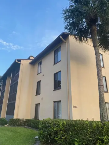 806 Sky Pine Way Greenacres FL 33415