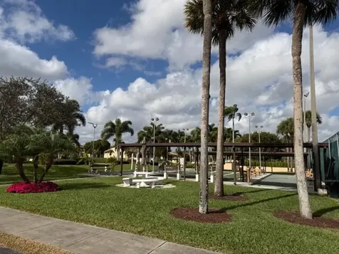 806 Sky Pine Way Greenacres FL 33415