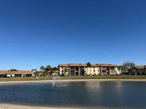 806 Sky Pine Way Greenacres FL 33415
