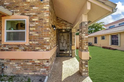 10204 Camelback Lane Boca Raton FL 33498