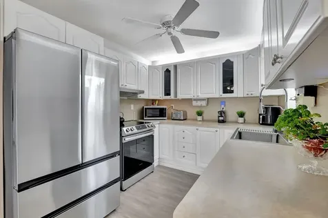 10204 Camelback Lane Boca Raton FL 33498