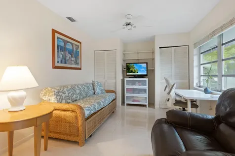 13623 Via Aurora Delray Beach FL 33484