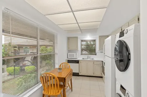 13623 Via Aurora Delray Beach FL 33484