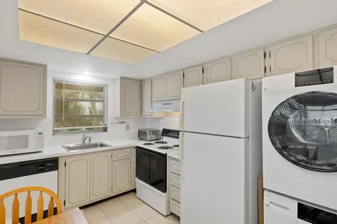13623 Via Aurora Delray Beach FL 33484