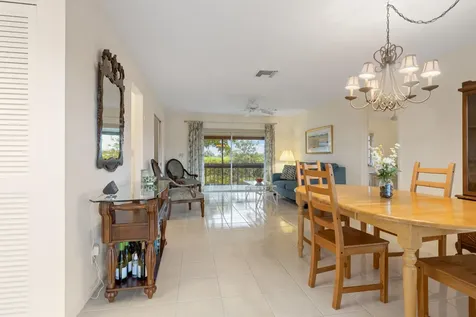 13623 Via Aurora Delray Beach FL 33484