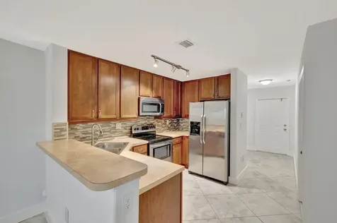 3055 Riverside Drive Coral Springs FL 33065