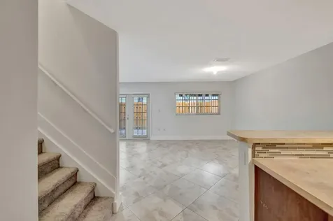 3055 Riverside Drive Coral Springs FL 33065