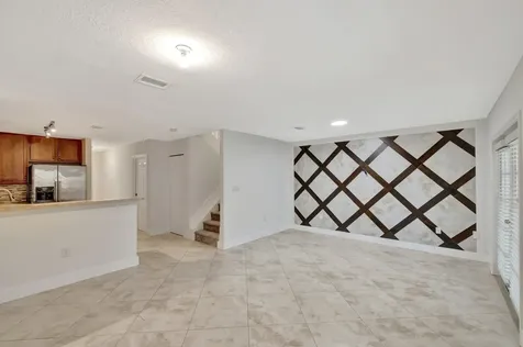 3055 Riverside Drive Coral Springs FL 33065