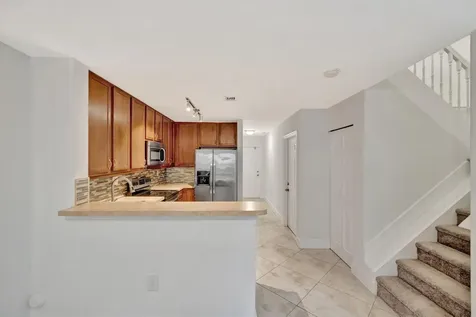 3055 Riverside Drive Coral Springs FL 33065