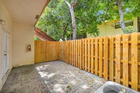 3055 Riverside Drive Coral Springs FL 33065