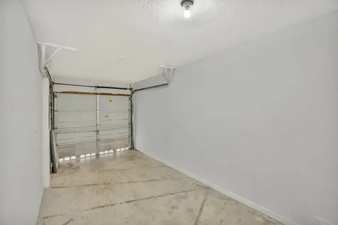3055 Riverside Drive Coral Springs FL 33065