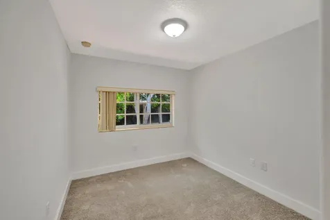 3055 Riverside Drive Coral Springs FL 33065