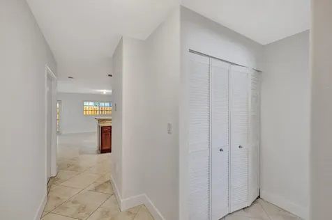 3055 Riverside Drive Coral Springs FL 33065