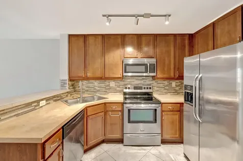 3055 Riverside Drive Coral Springs FL 33065