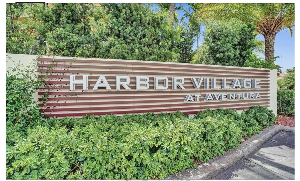 21236 Harbor Way Aventura FL 33180