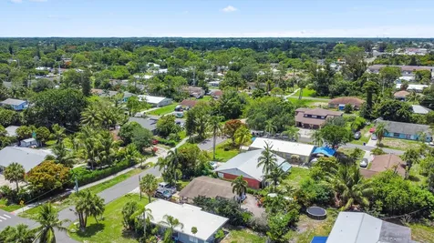 3044 Se Camino Avenue Stuart FL 34997