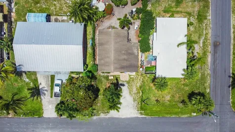 3044 Se Camino Avenue Stuart FL 34997