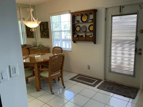 2050 Hythe C Boca Raton FL 33434